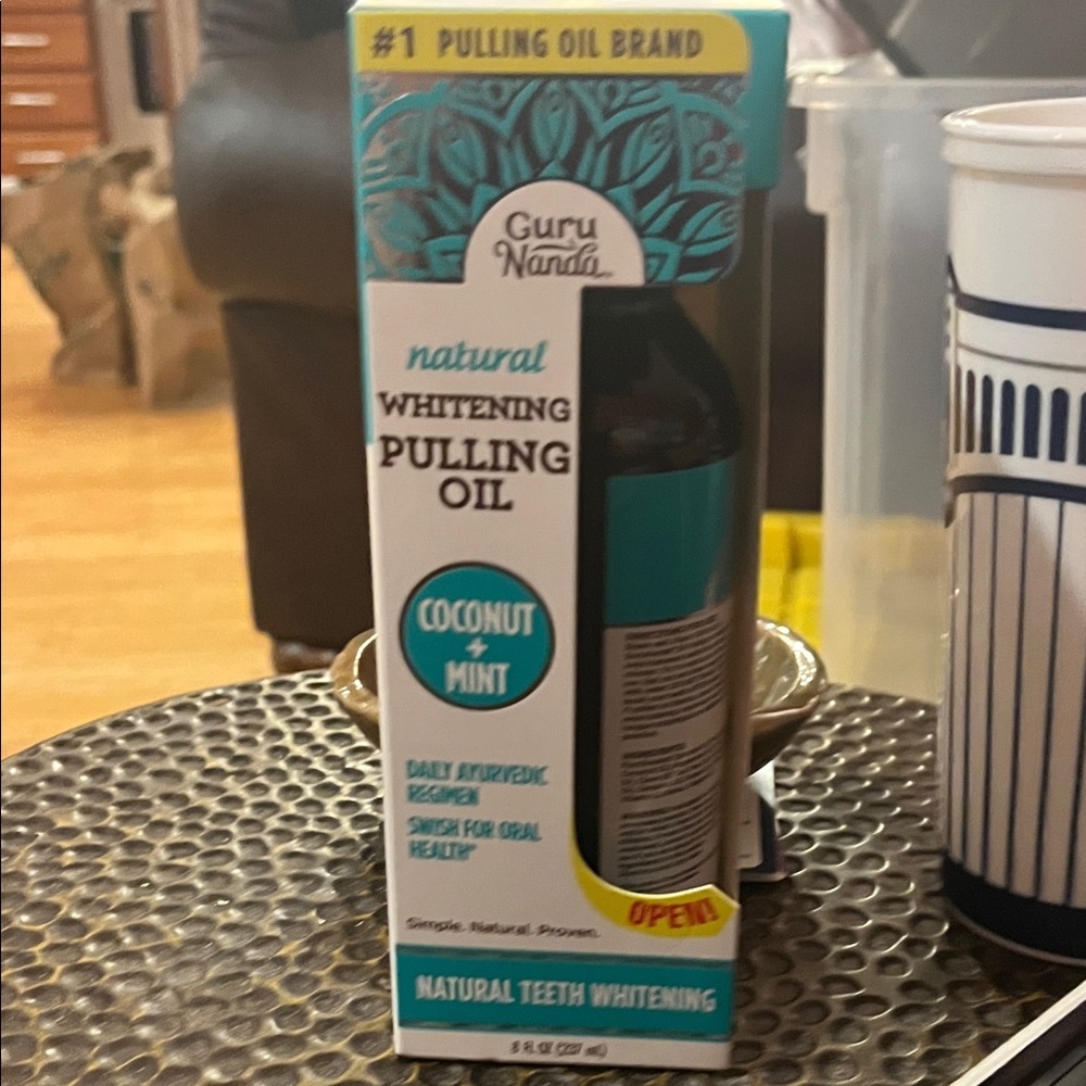Natural Whitening Pulling Oil - Coconut Mint